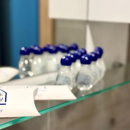 Azure Coast Horizon - Free Parking شقة