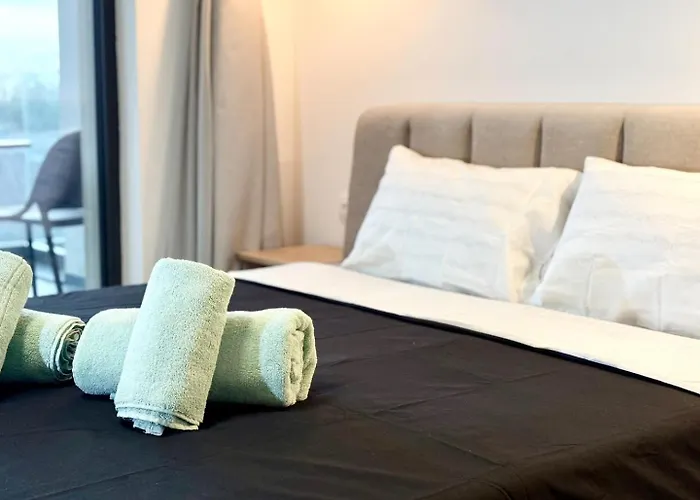 Appartamento Azure Coast Horizon - Free Parking