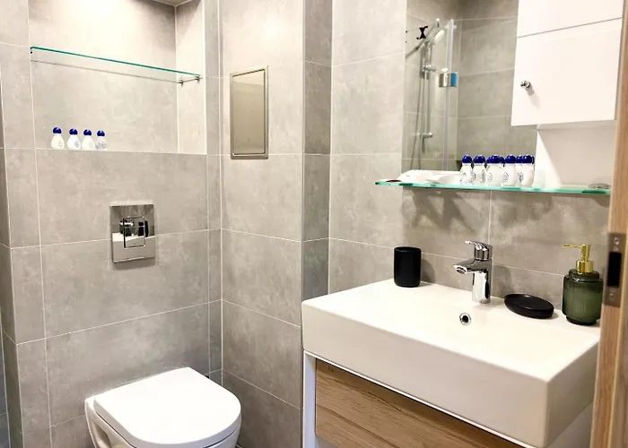 Appartamento Azure Coast Horizon - Free Parking