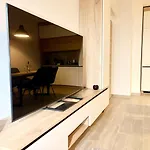Azure Coast Horizon - Free Parking Appartamento Saints Constantine and Helena