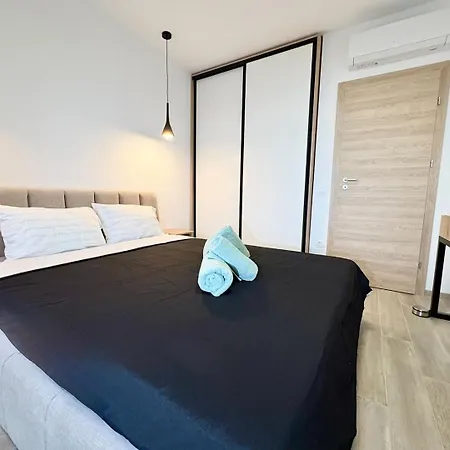 Azure Coast Horizon - Free Parking *