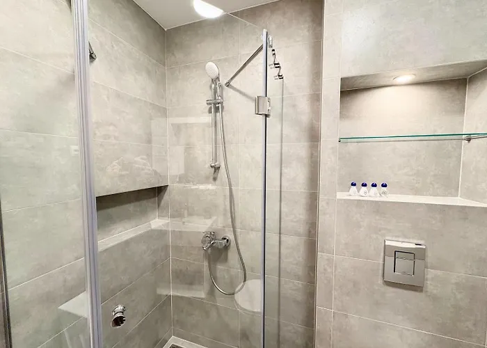 Azure Coast Horizon - Free Parking Appartement St Constantin et Helena